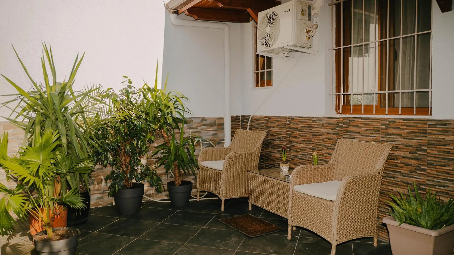 Peaceful Villa In New Bazaar Tirana